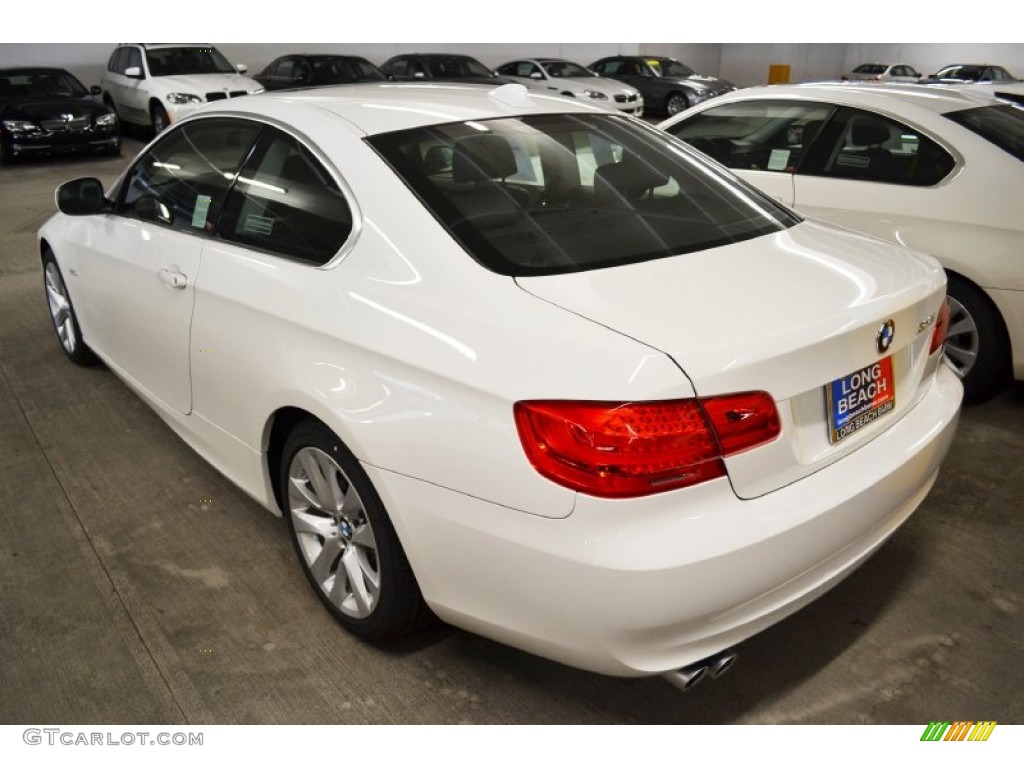 2012 3 Series 328i Coupe - Alpine White / Black photo #5