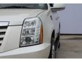 2010 White Diamond Cadillac Escalade Luxury  photo #10