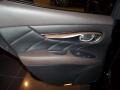 Black Obsidian - M 56x AWD Sedan Photo No. 25