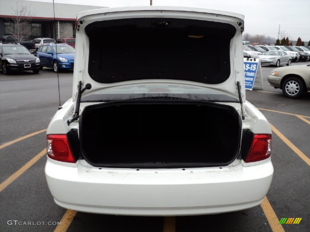 2006 Optima LX - White / Gray photo #9