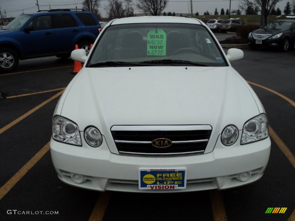 2006 Optima LX - White / Gray photo #12