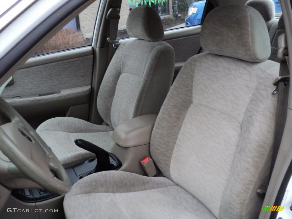 2006 Optima LX - White / Gray photo #21