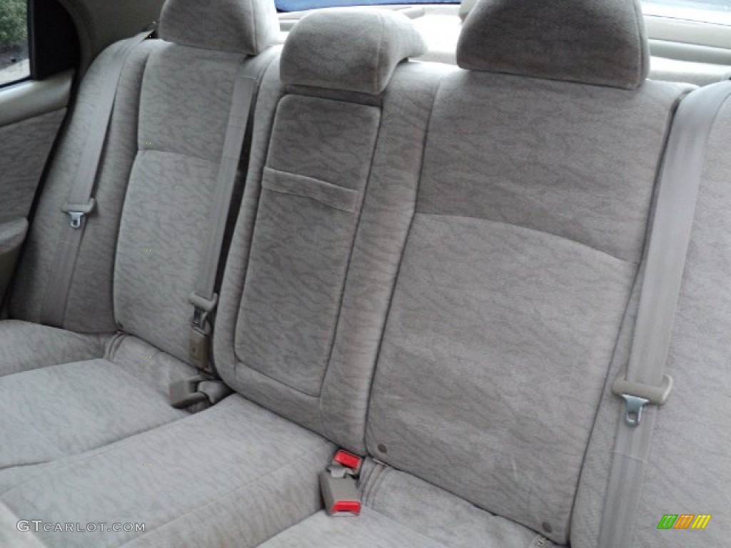 2006 Optima LX - White / Gray photo #23
