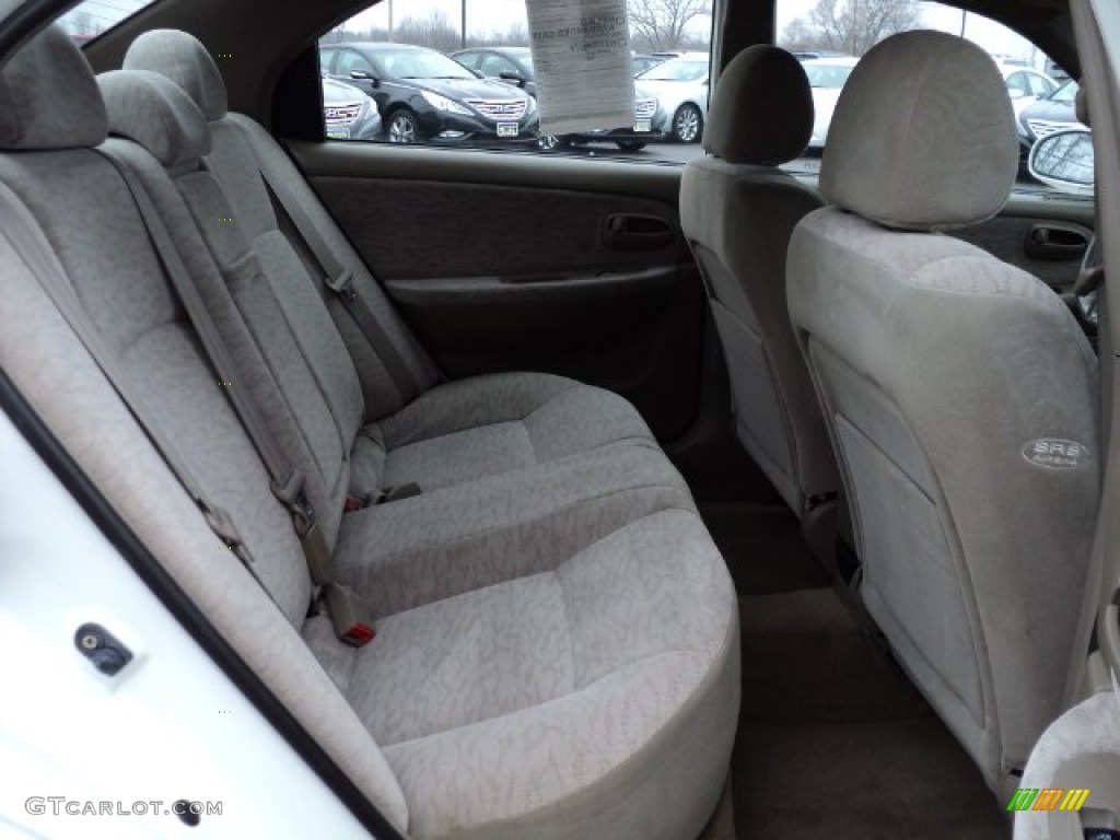 2006 Optima LX - White / Gray photo #27
