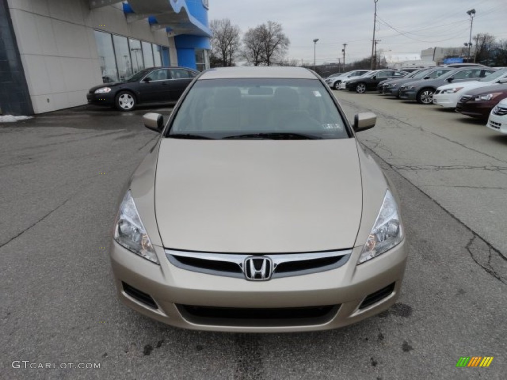 2006 Accord LX Sedan - Desert Mist Metallic / Ivory photo #8