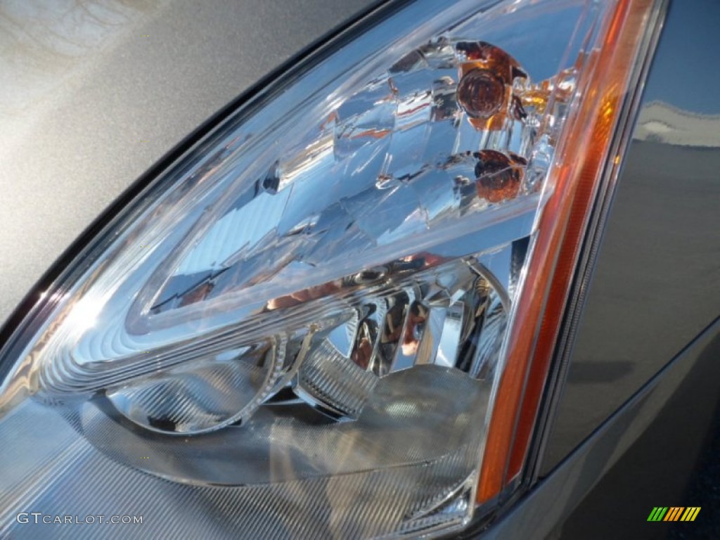 2011 Rogue S AWD - Platinum Graphite / Black photo #4