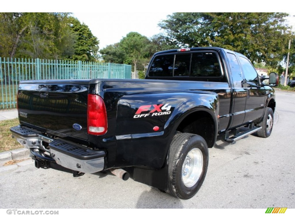 Black 2006 Ford F350 Super Duty Lariat SuperCab 4x4 Dually Exterior Photo #60104937