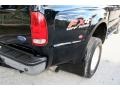 Black - F350 Super Duty Lariat SuperCab 4x4 Dually Photo No. 20