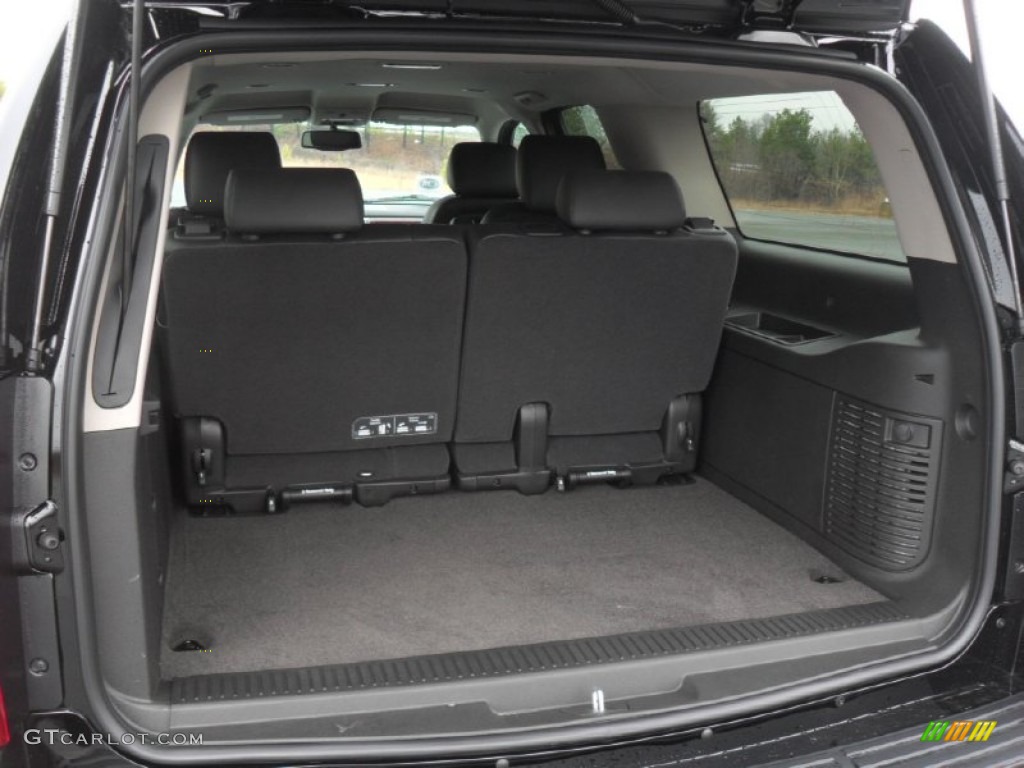 2012 Chevrolet Suburban LT 4x4 Trunk Photo #60106137