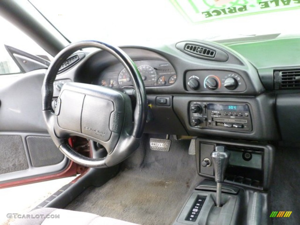 1994 Chevrolet Camaro Coupe Gray Dashboard Photo #60108153