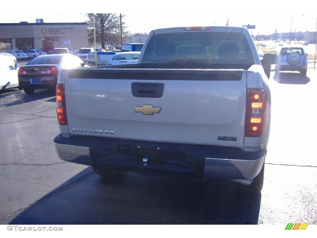 2009 Silverado 1500 Regular Cab - Silver Birch Metallic / Dark Titanium photo #4
