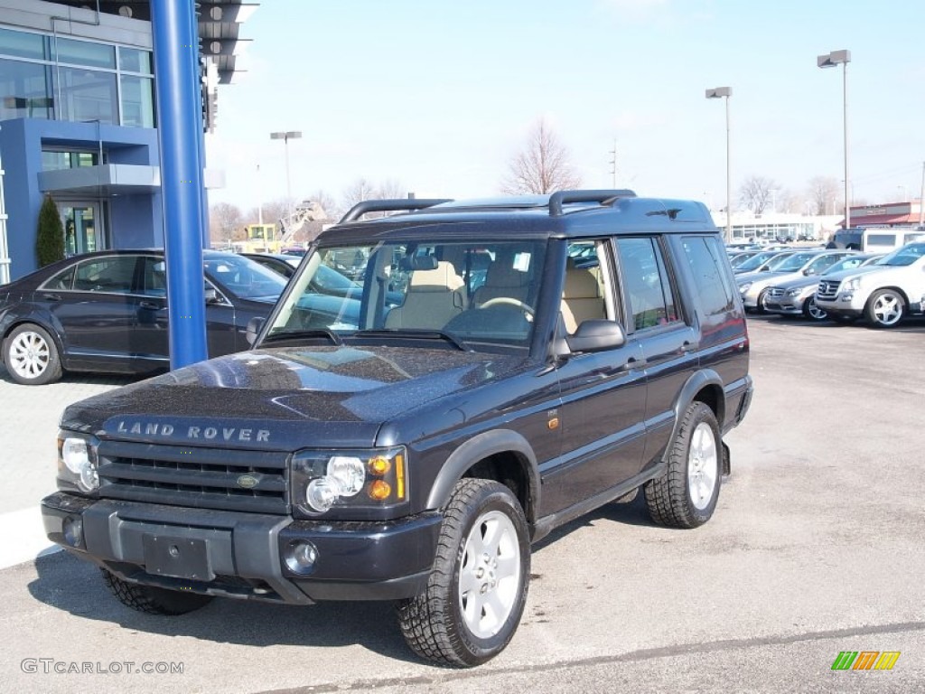 Adriatic Blue Land Rover Discovery