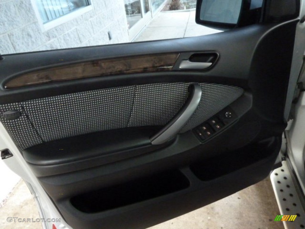 2004 BMW X5 4.8is Black Door Panel Photo #60114931
