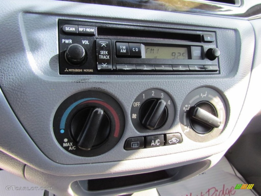 2003 Lancer ES - Royal Blue Pearl / Gray photo #18