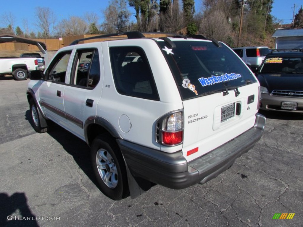 2002 Rodeo SE - Alpine White / Gray photo #7