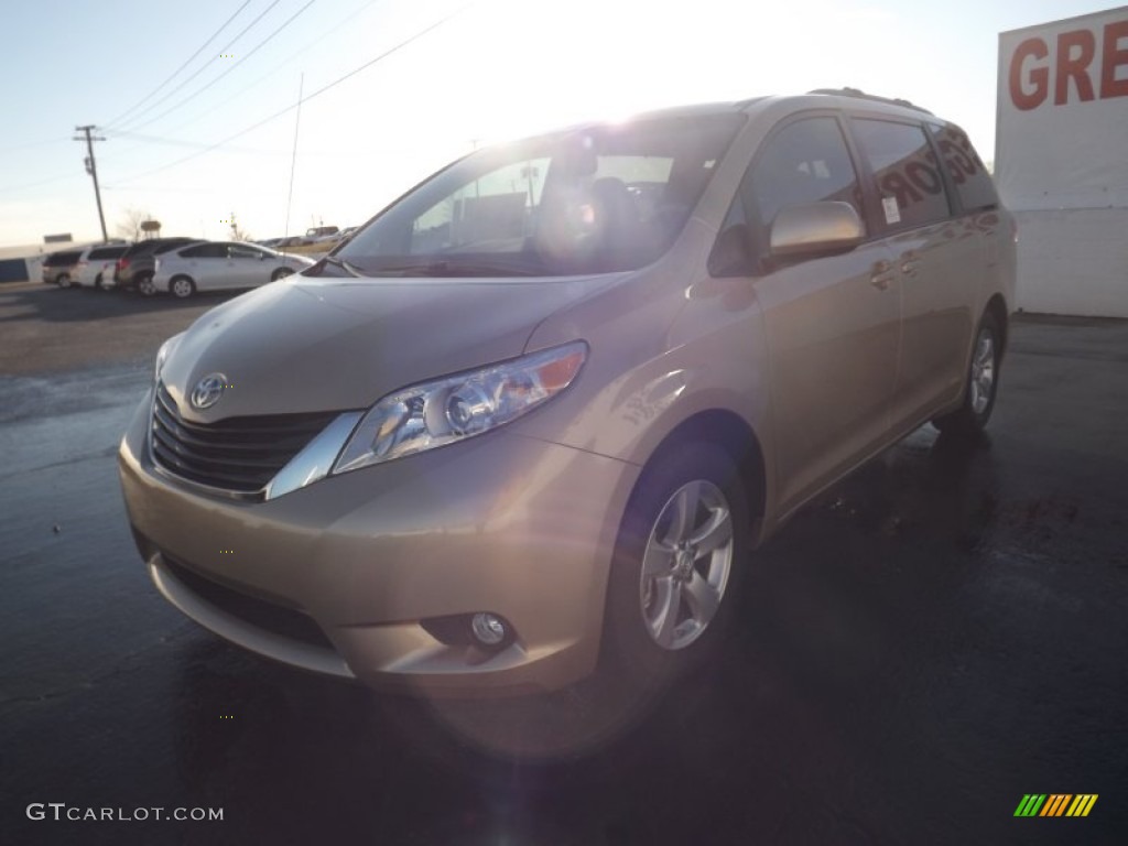 2012 Sienna LE - Sandy Beach Metallic / Bisque photo #3