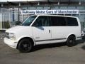 1998 White Chevrolet Astro LS Passenger Van #60111597