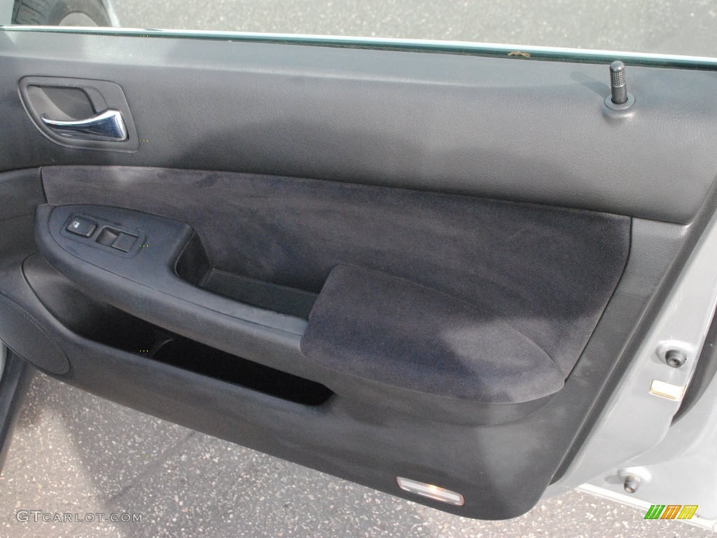 2003 Accord LX Sedan - Satin Silver Metallic / Black photo #4