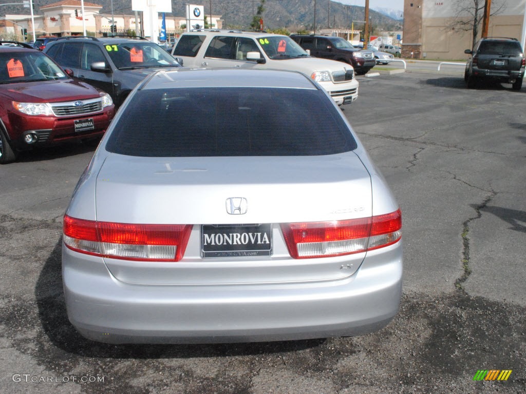2003 Accord LX Sedan - Satin Silver Metallic / Black photo #9