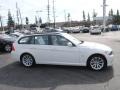 Alpine White - 3 Series 328i xDrive Sports Wagon Photo No. 3