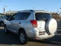 Classic Silver Metallic - RAV4 4WD Photo No. 4