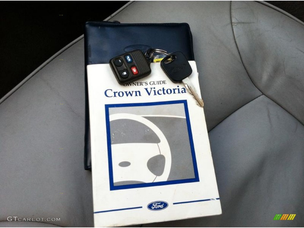 1998 Ford Crown Victoria LX Sedan Books/Manuals Photo #60130188