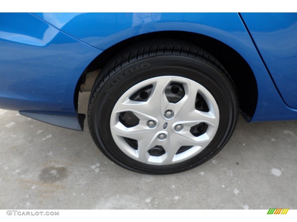 2011 Fiesta S Sedan - Blue Flame Metallic / Light Stone/Charcoal Black Cloth photo #12