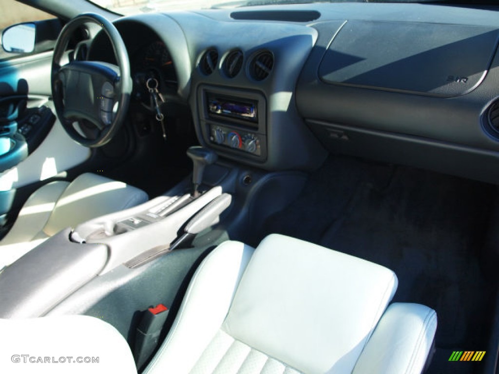 White Interior 1994 Pontiac Firebird Trans Am Coupe 25th Anniversary Photo #60133266