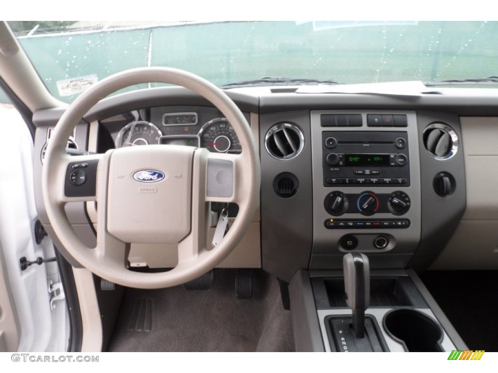 2007 Ford Expedition EL XLT Stone Dashboard Photo #60133771