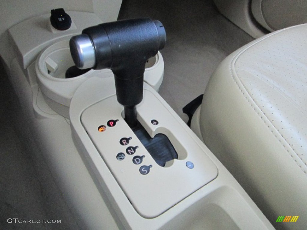 2005 Volkswagen New Beetle GLS Coupe Transmission Photos