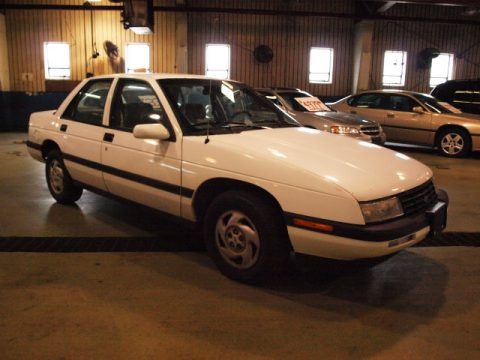 1993 Chevrolet Corsica LT Data, Info and Specs