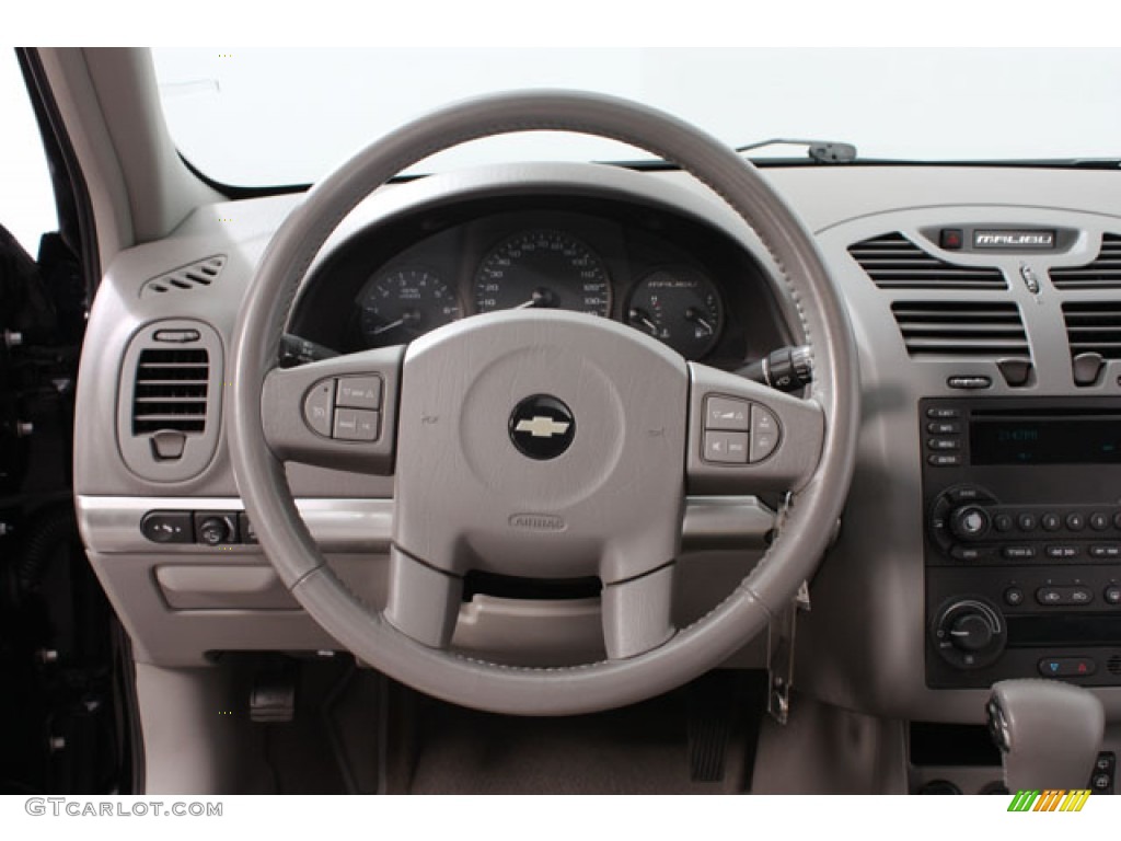 2005 Malibu Maxx LT Wagon - Black / Gray photo #7