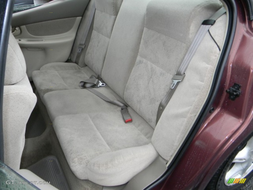 1999 Oldsmobile Alero GL Sedan Rear Seat Photo #60139218