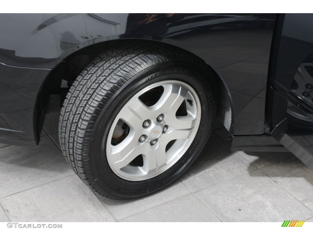 2005 Malibu Maxx LT Wagon - Black / Gray photo #26
