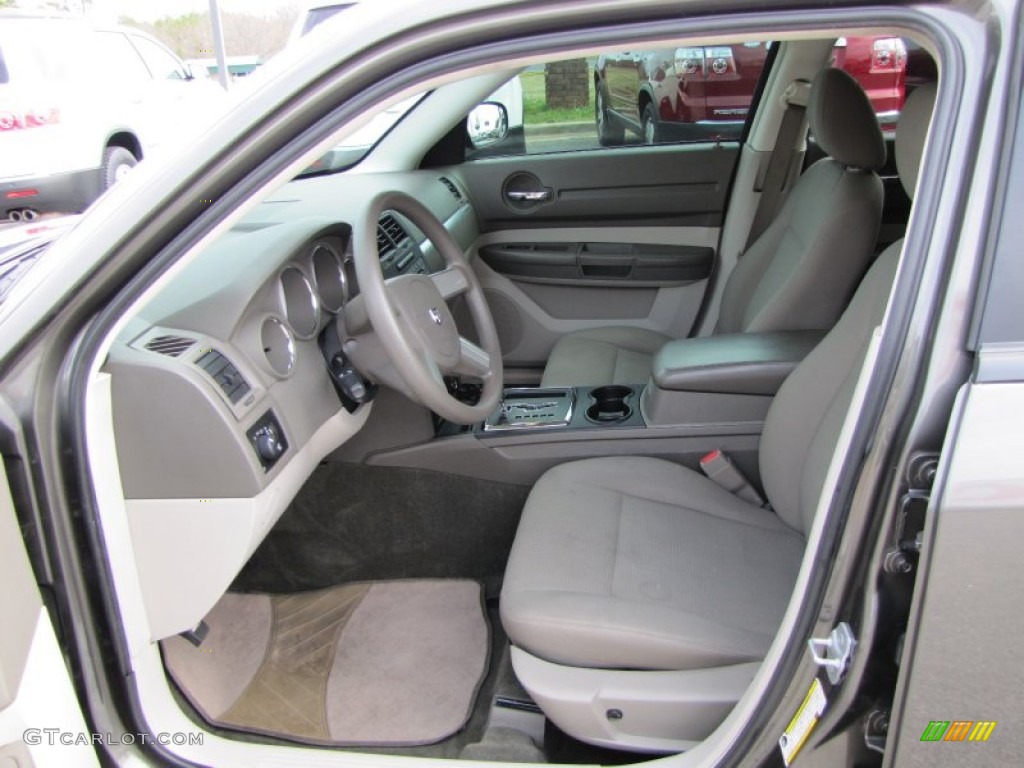 2008 Magnum  - Dark Titanium Metallic / Dark Khaki/Light Graystone photo #10