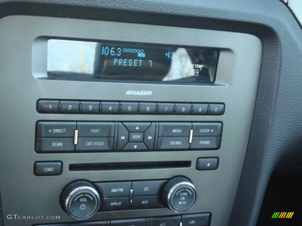 2010 Ford Mustang GT Premium Coupe Controls Photo #60141963