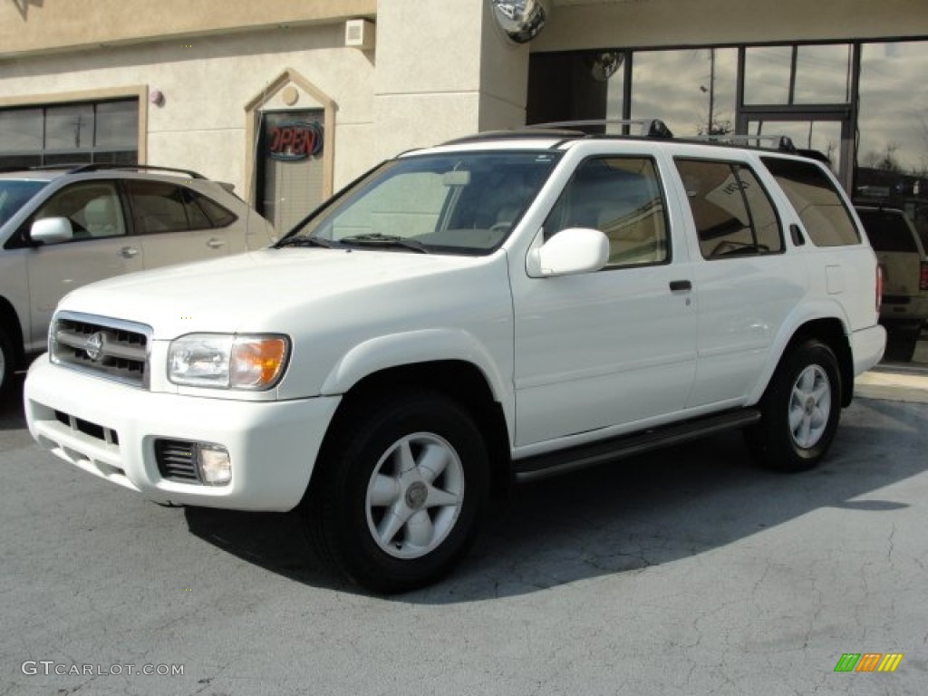 2000 Pathfinder LE - Cloud White / Parchment photo #3