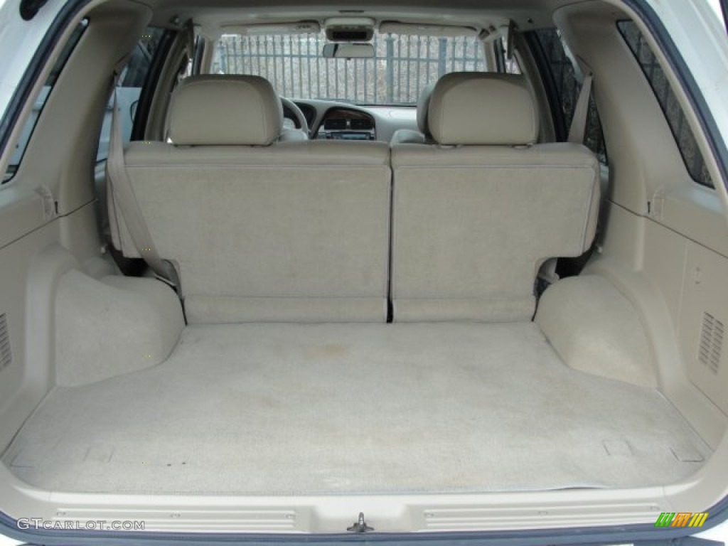 2000 Pathfinder LE - Cloud White / Parchment photo #23