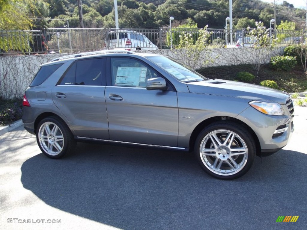 Palladium Silver Metallic 2012 Mercedes-Benz ML 350 4Matic Exterior Photo #60145050