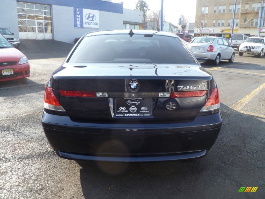 2004 7 Series 745Li Sedan - Orient Blue Metallic / Black/Creme Beige photo #2