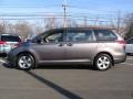 2011 Predawn Gray Mica Toyota Sienna V6  photo #8