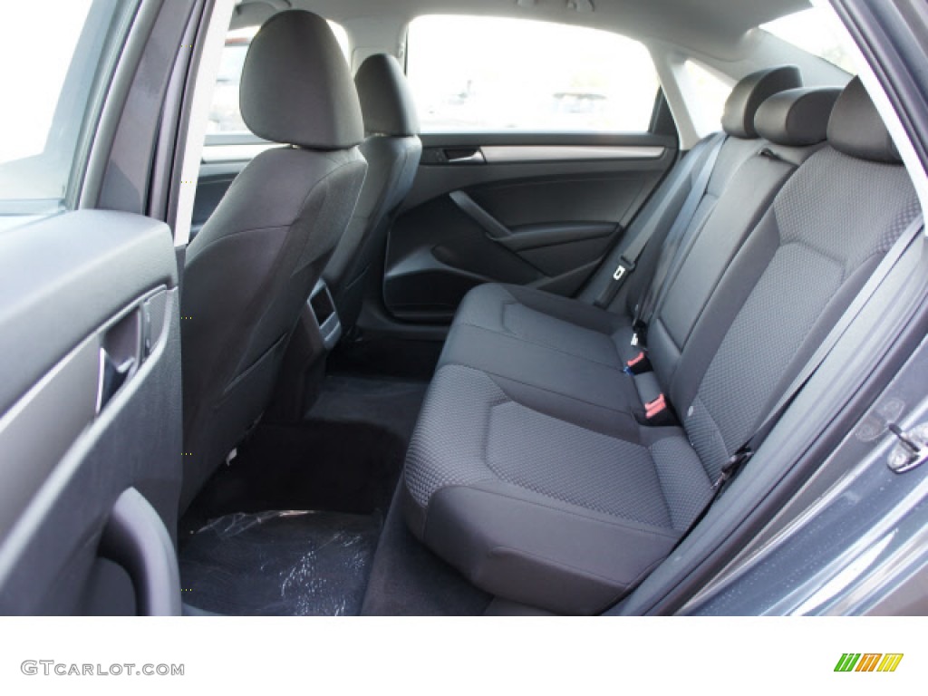 Titan Black Interior 2012 Volkswagen Passat 2.5L S Photo #60148773