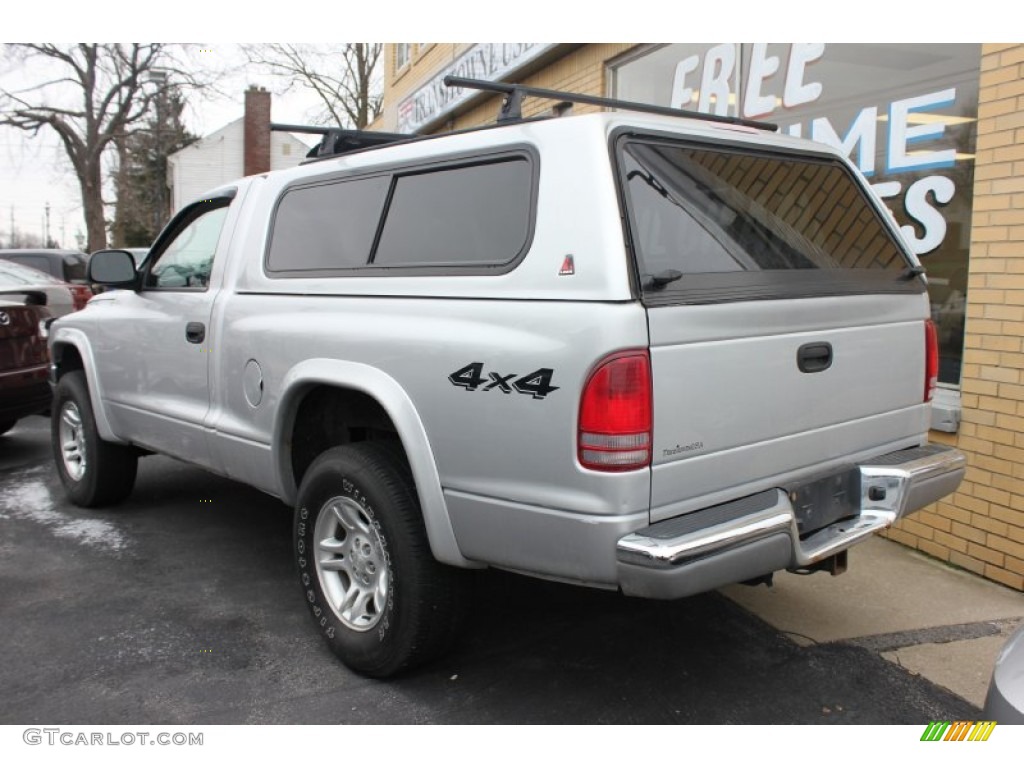 2003 Dakota SLT Regular Cab 4x4 - Bright Silver Metallic / Dark Slate Gray photo #2