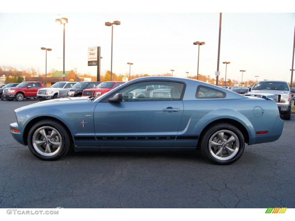 2006 Mustang V6 Premium Coupe - Windveil Blue Metallic / Light Graphite photo #5