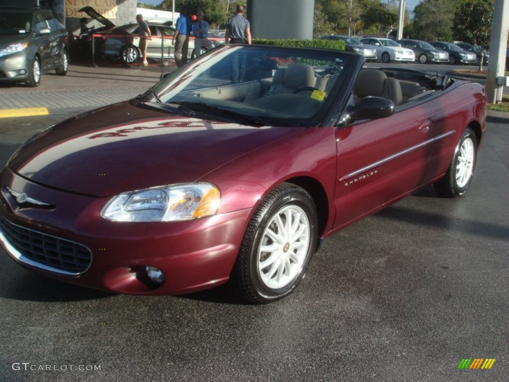 2001 Sebring LXi Convertible - Dark Garnet Red Pearlcoat / Sandstone photo #22