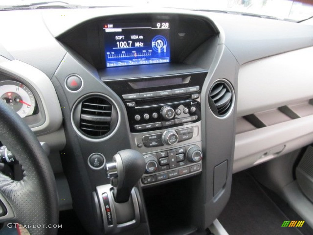 2012 Honda Pilot EX-L 4WD Controls Photo #60156861