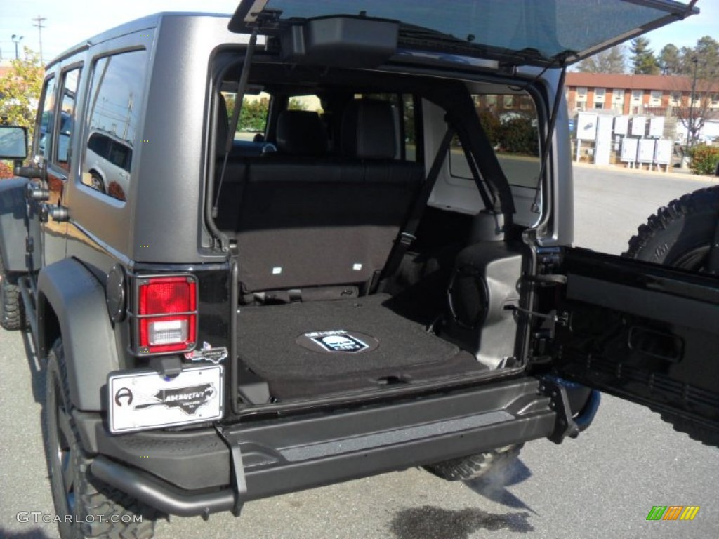 2012 Jeep Wrangler Unlimited Call of Duty: MW3 Edition 4x4 Trunk Photo #60158256