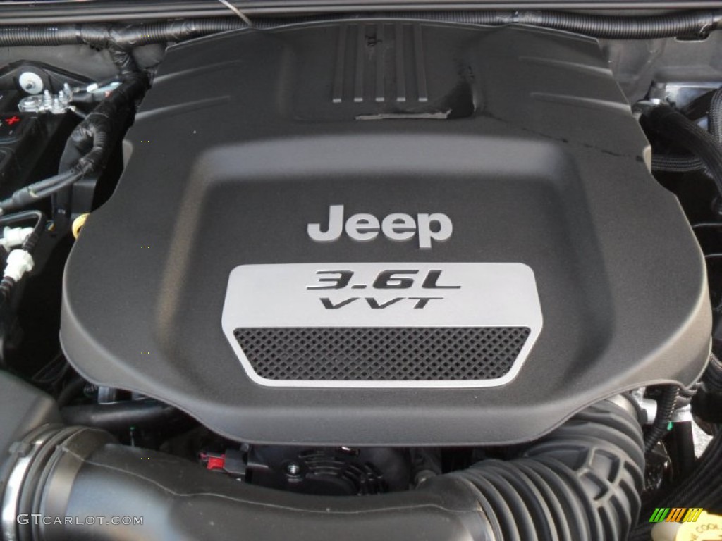 2012 Jeep Wrangler Unlimited Call of Duty: MW3 Edition 4x4 3.6 Liter DOHC 24-Valve VVT Pentastar V6 Engine Photo #60158314