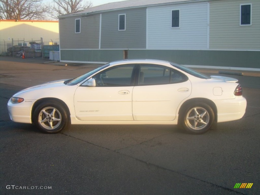 1999 Grand Prix GT Sedan - Arctic White / Graphite photo #5