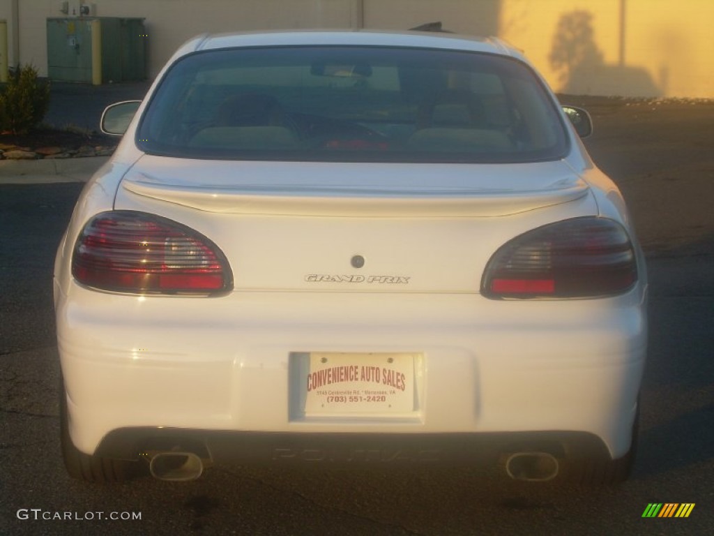 1999 Grand Prix GT Sedan - Arctic White / Graphite photo #7